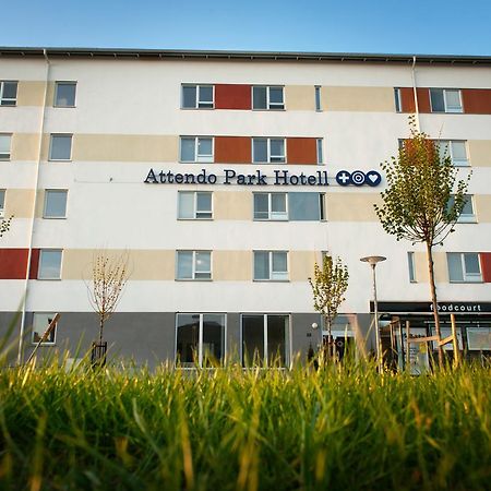 Attendo Park Hotell Huddinge Extérieur photo