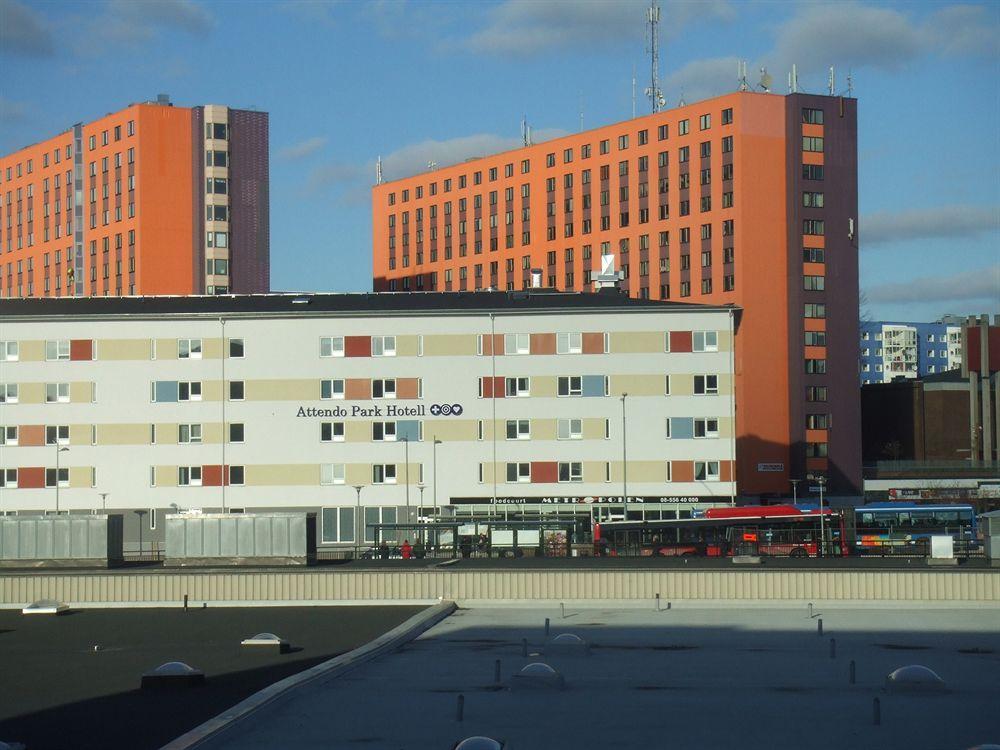 Attendo Park Hotell Huddinge Extérieur photo