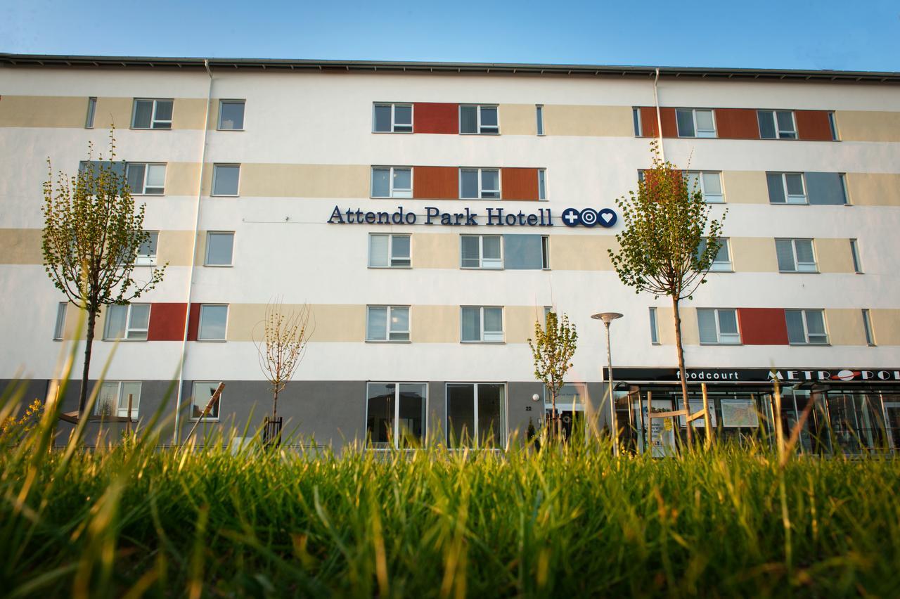 Attendo Park Hotell Huddinge Extérieur photo